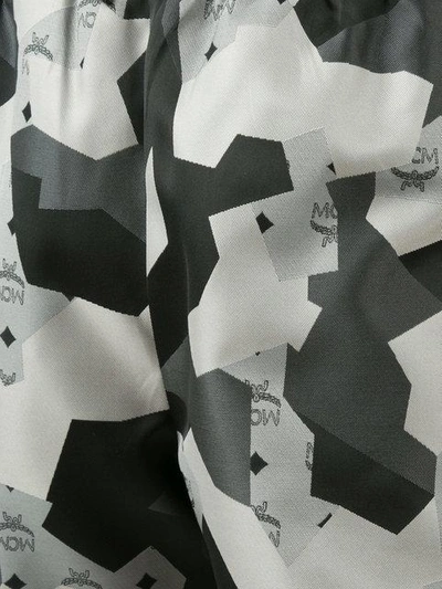 geometric print shorts