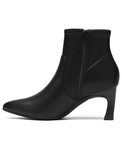Clarks Tammitha Ace Bootie In Black