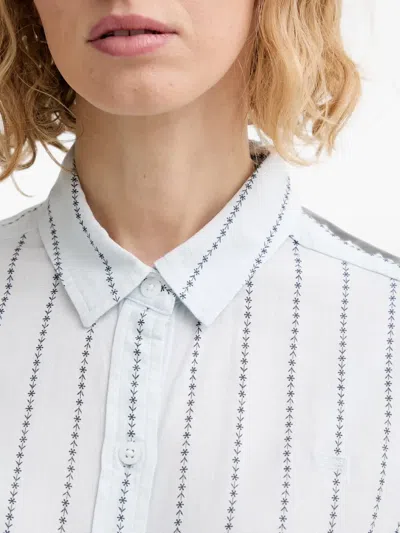 Levi's Collared Patterned Shirt In White