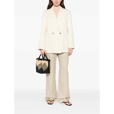 Frame Ecru Blazer In White
