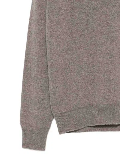 Vanisé V-neck Cashmere Sweater In Gray
