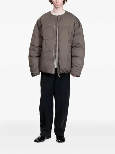 Entire Studios Pod Oversized Puffer Jacket In Brown