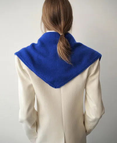 Mango Selection Cashmere Wool-blend Triangular Scarf In Blue