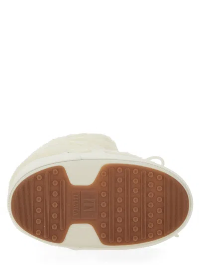 Moon Boot Lightweight Icon-style Winter Boot In White