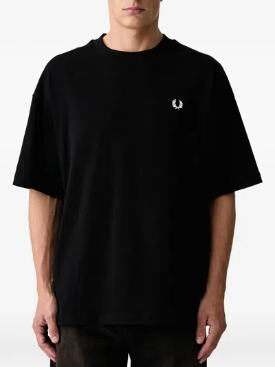 Fred Perry Oversized T-shirt In Black