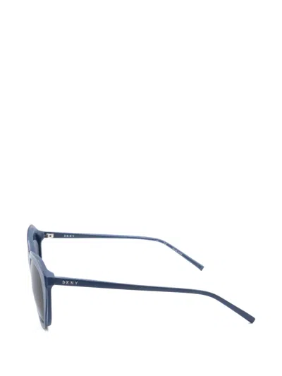 Dkny Cat-eye Frame Sunglasses In Blue