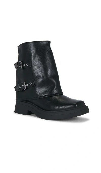 Seychelles Unmatched Boot In Black