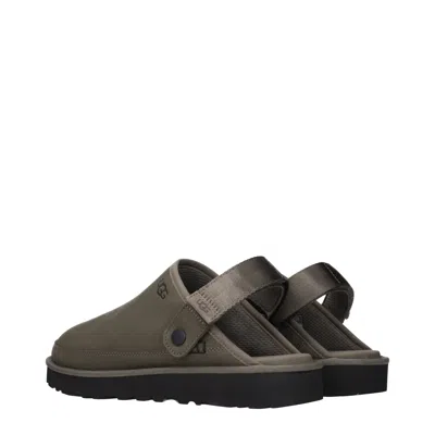 Ugg Sandals Goldencoast Ii The Man In The Gray Shorts In Blue
