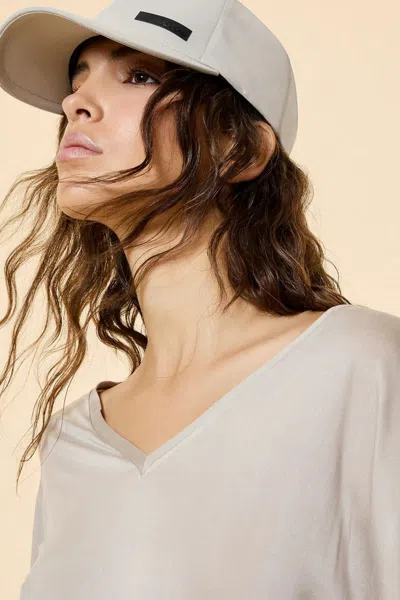Rrd White In White