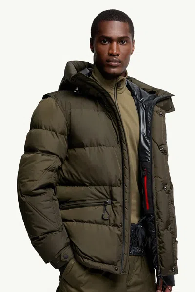 Moncler Quilted Down Down Jacket In Green