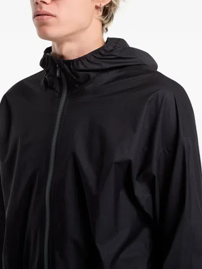 On Explore Waterproof Jacket In Black