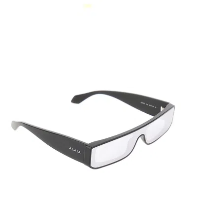 Alaïa Rectangular Shield Sunglasses In Black