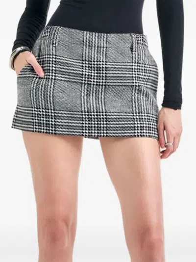Ser.o.ya Valkiria Check-pattern Skort In Gray