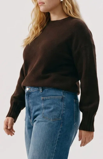 Vero Moda Crewneck Pullover Sweater In Brown