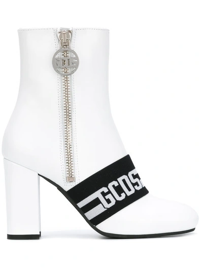 Gcds Logo Stripe Ankle Boots In White
