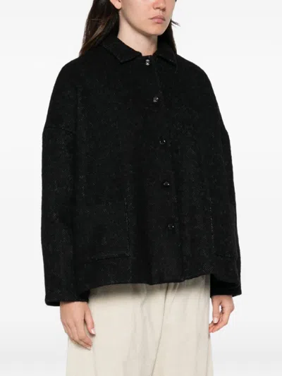 Apuntob Herringbone-pattern Front-button Jacket In Black