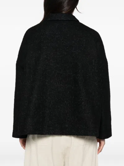 Apuntob Herringbone-pattern Front-button Jacket In Black