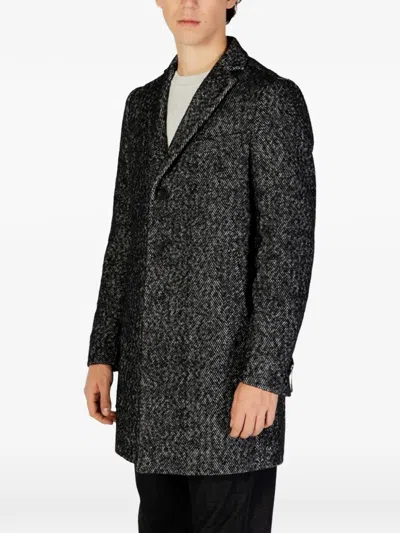 HERRINGBONE-PATTERN NOTCH-COLLAR COAT