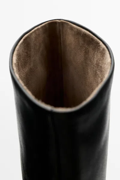 Massimo Dutti Soft Leather Heel Boot In Black