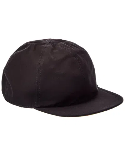 Burberry Cap In Brown