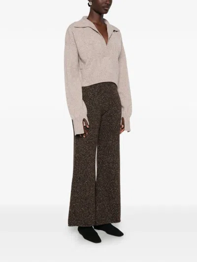 Ely Ely Spread-collar Sweater In Neutral