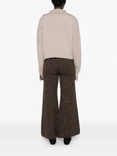 Ely Ely Spread-collar Sweater In Neutral