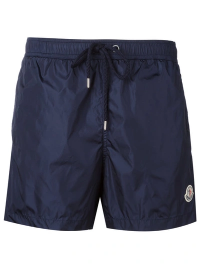 Moncler Logo标牌泳裤 In Blue