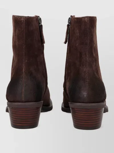 Ash Boots In Brown