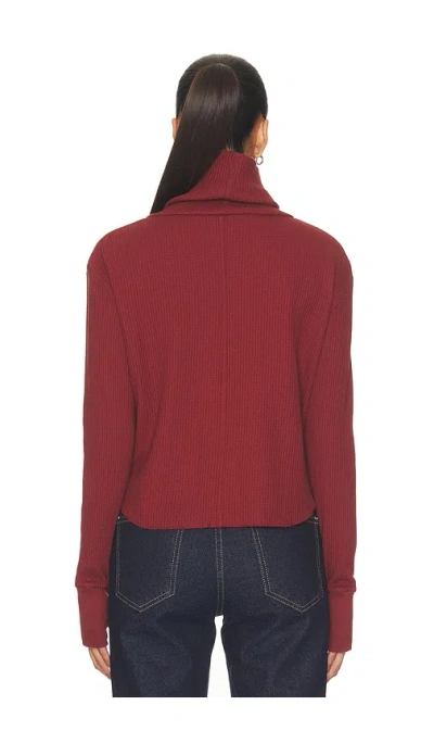 Bobi Boxy Crop-turtleneck In Red