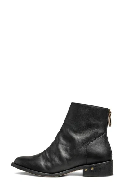 Beek Hawk Bootie In Black