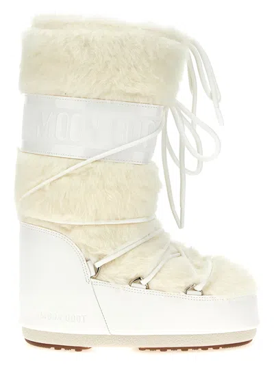 Moon Boot Lightweight Icon-style Winter Boot In White