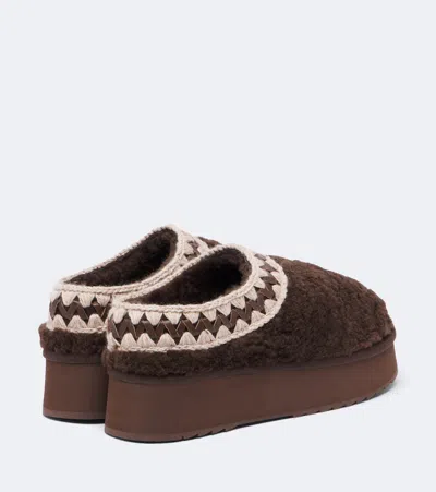 Mou Shearling Platform Mules In Brown