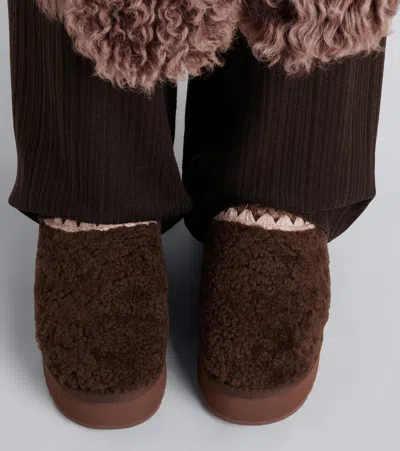 Mou Shearling Platform Mules In Brown