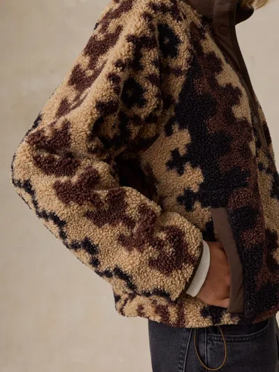 Faherty Fireside Fleece Pullover Top In Multi