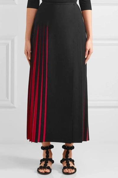 Shop Alaïa Pleated Two-tone Knitted Midi Skirt