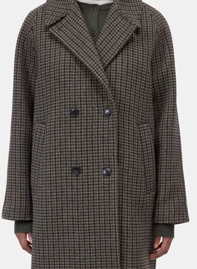 Closed Double-breasted Wool-blend Coat In Brown