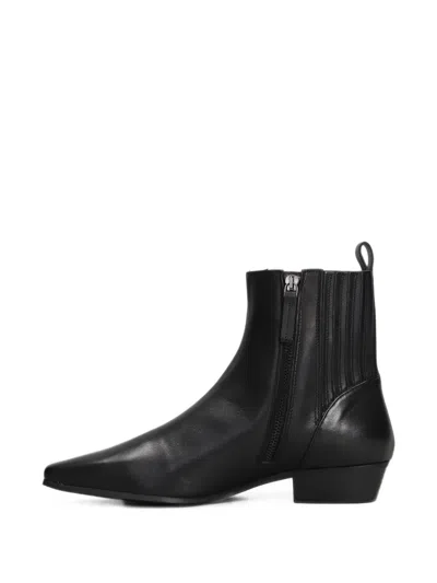 POINTED-TOE ANKLE BOOTS
