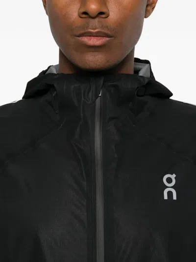On Logo-detail Performance Jacket In Black