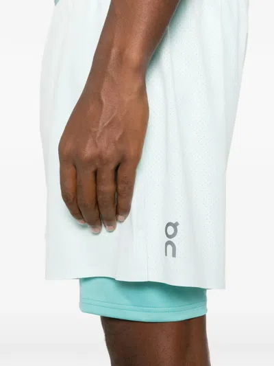 On 5" Performance 2/1 Shorts In White