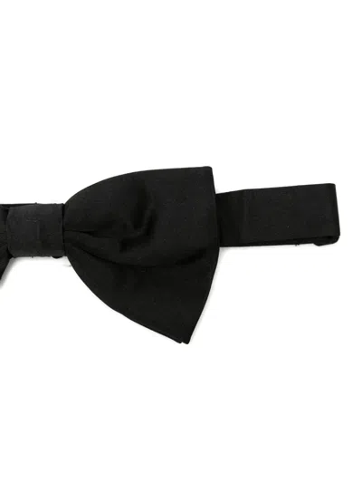 Canali Silk Bow Tie In Black