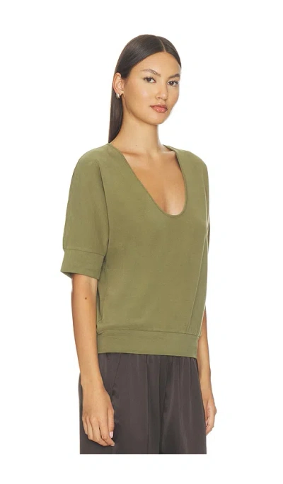 Artless Logan Top In Multi