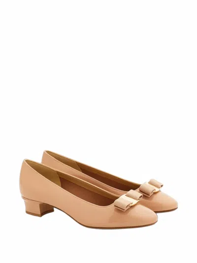 Ferragamo Vara Pumps In Pattern