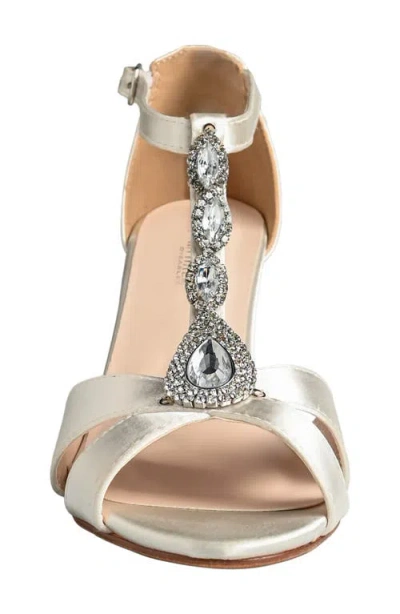 Touch Ups Codi T-strap Wedge Sandal In White