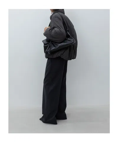 Low Classic Zippered Down Jacket In Black