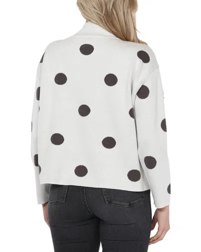 Rain + Rose Round Neck Pullover In White