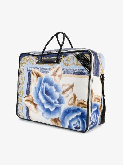 Shop Balenciaga Handtasche Mit Print In Blue