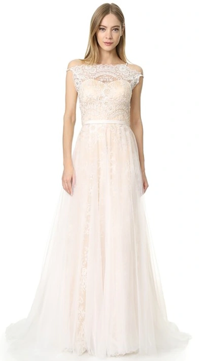 Catherine Deane Harlow Gown In Oyster/champagne