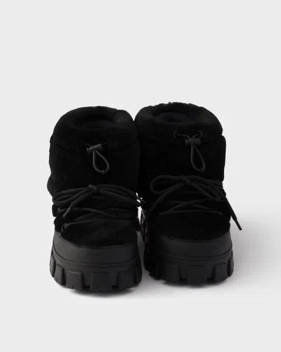 Prada シアリング スキーブーツ In Black