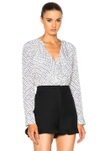 VERONICA BEARD VERONICA BEARD HART BUTTON DOWN TOP IN WHITE, FLORAL. ,S171 RBP4345