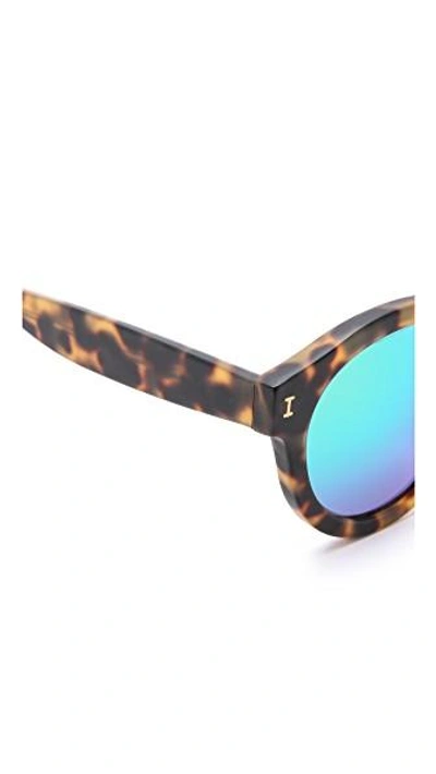 Shop Illesteva Leonard Matte Mirrored Sunglasses In Matte Tortoise/green